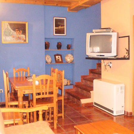 Los Olmos Holiday Home Fuentiduena ภายนอก รูปภาพ